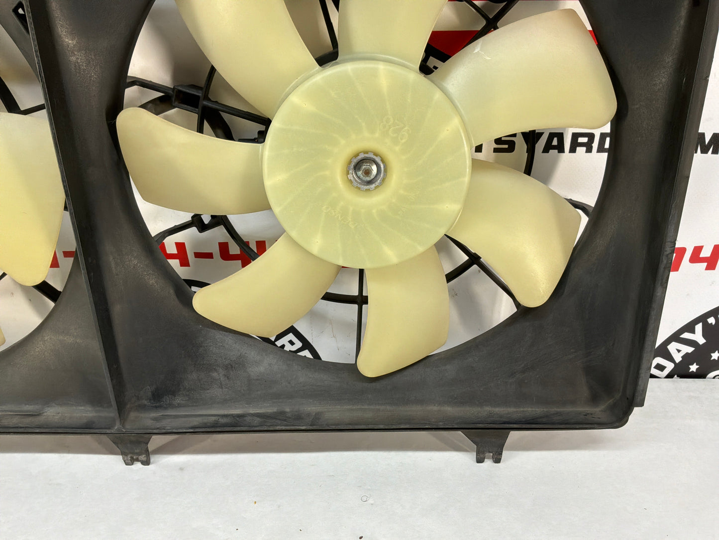 2015 Chevy Camaro SS 1LE Dual Radiator Cooling Fans Assembly OEM