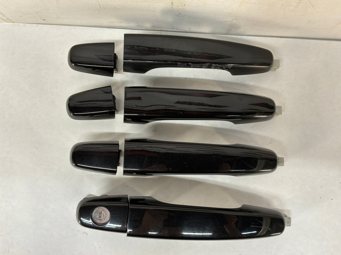Exterior door handle set - Day's Parts Yard