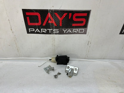 2004 Pontiac GTO Trunk Deck Lid Latch Striker Lock Actuator Linkage OEM