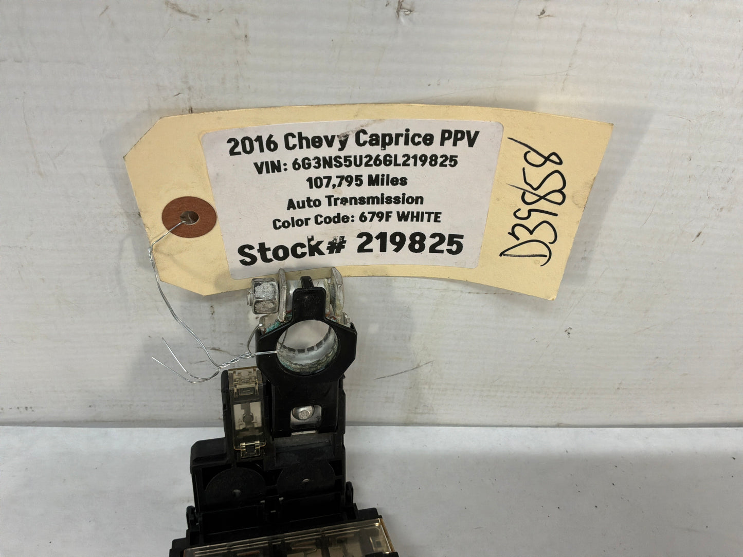 2016 Chevy Caprice PPV Positive Battery Electric Fuse Relay Junction OEM
