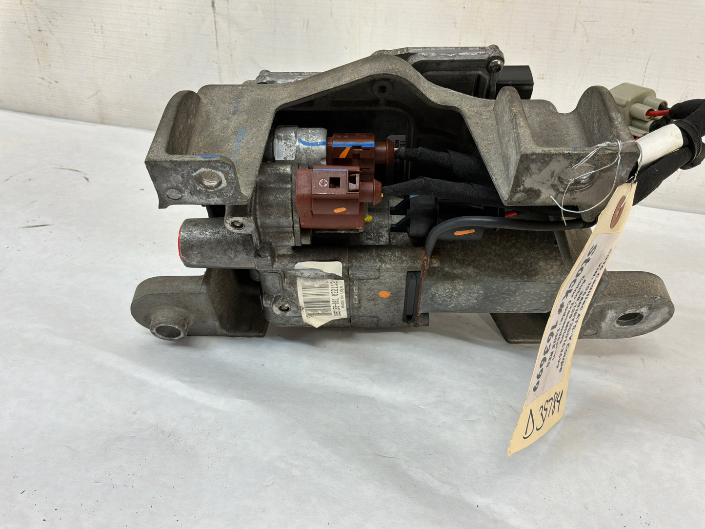 2016 Cadillac ATS-V Coupe Rear Differential Pump Actuator Lock Control Module OEM
