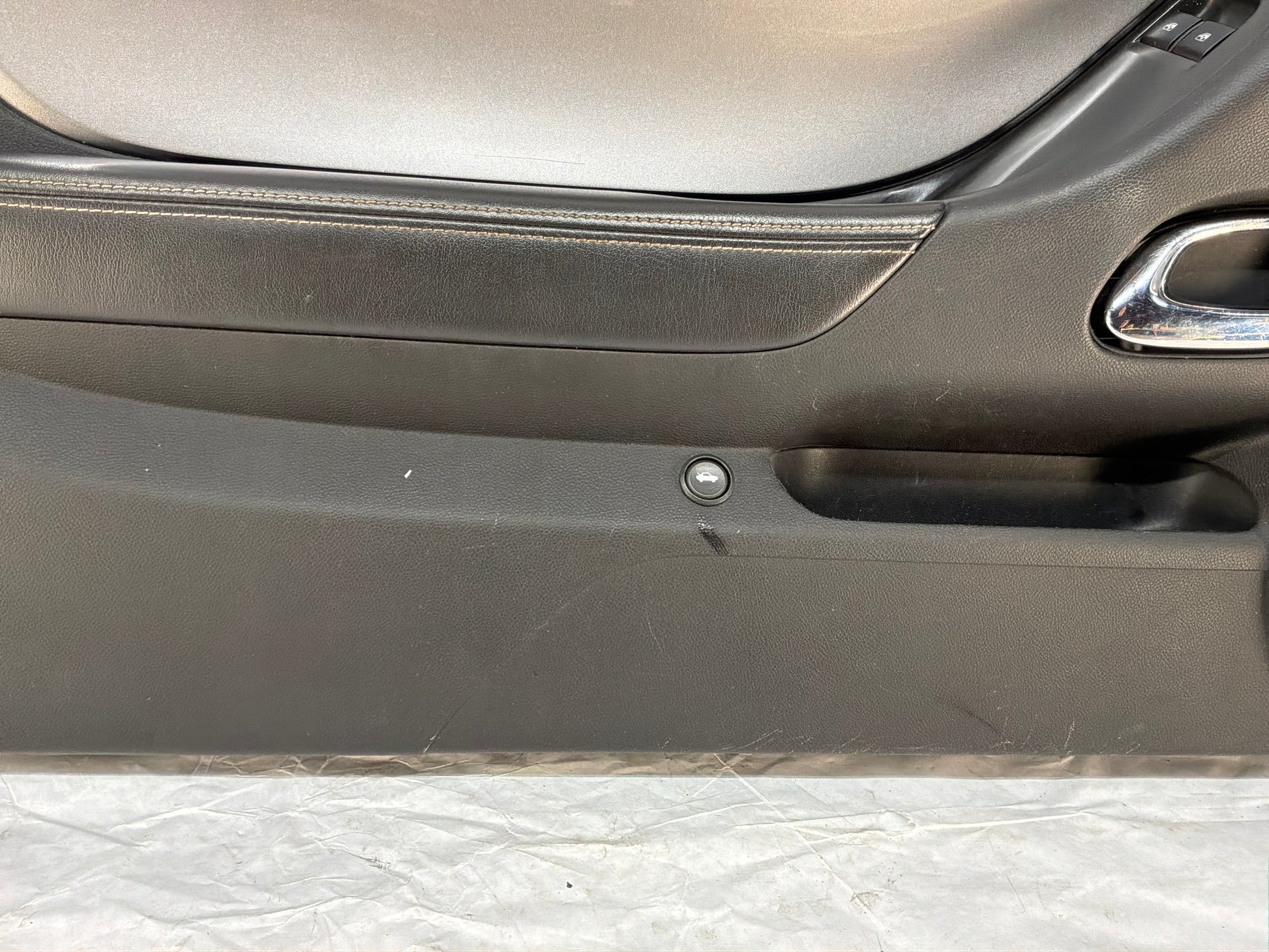 Lh front door panel - Day's Parts Yard