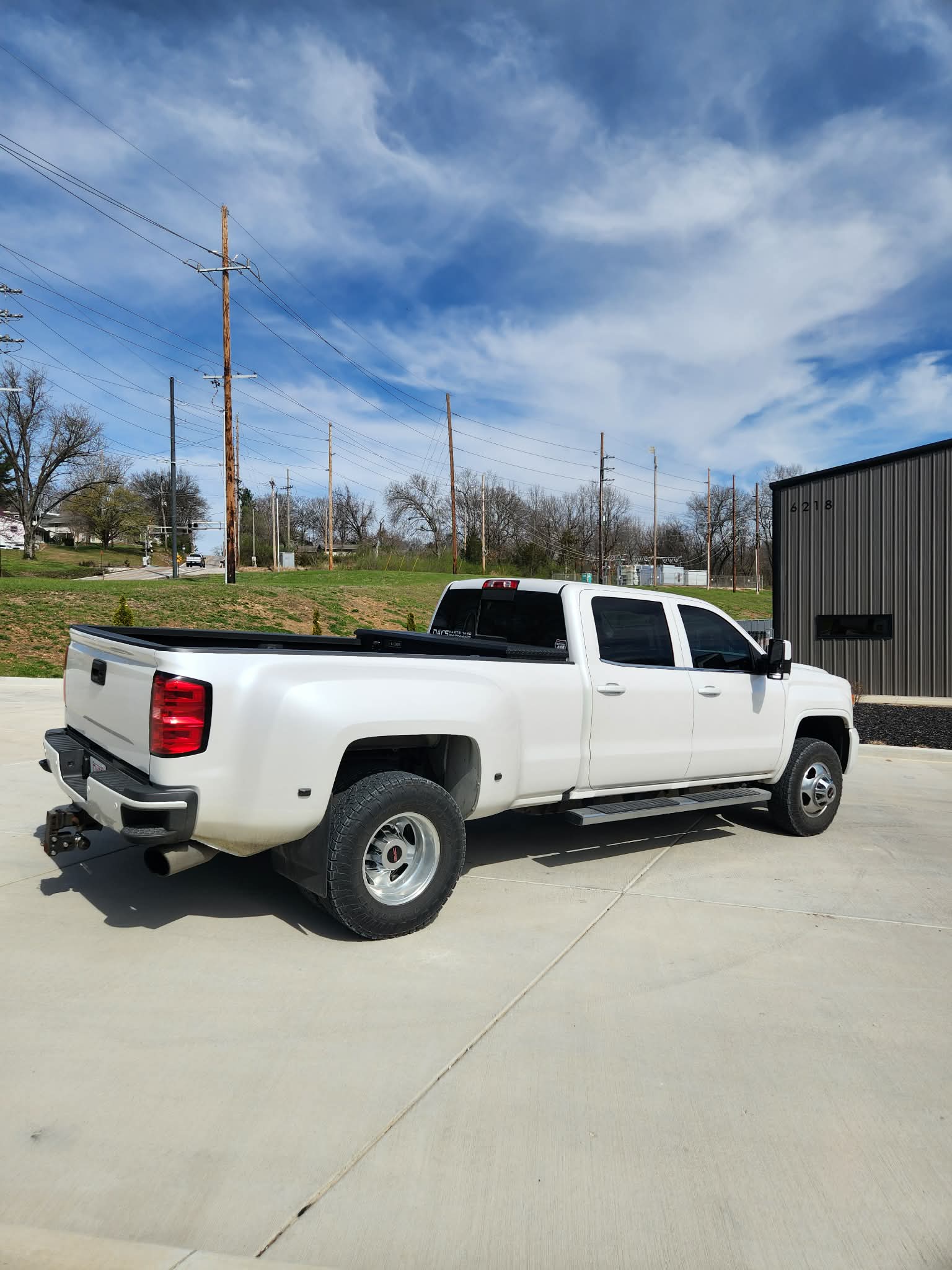 2019 GMC Sierra Denali 2500HD 4X4 Dually Duramax Diesel - Day's Parts Yard