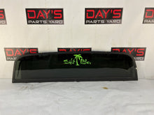 2012 Chevy Avalanche Rear Back Midgate Cargo Window Glass Panel OEM