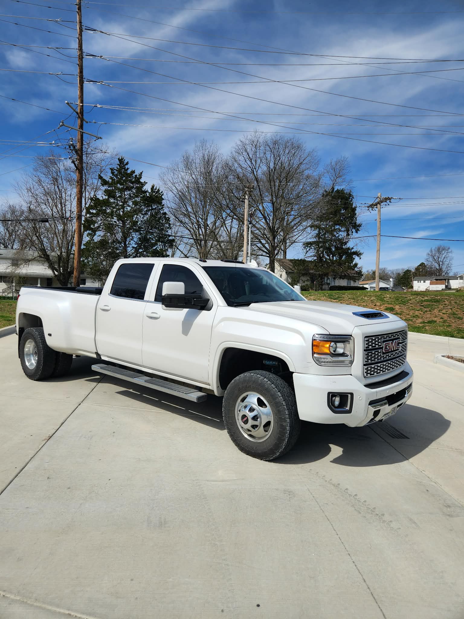 2019 GMC Sierra Denali 2500HD 4X4 Dually Duramax Diesel - Day's Parts Yard