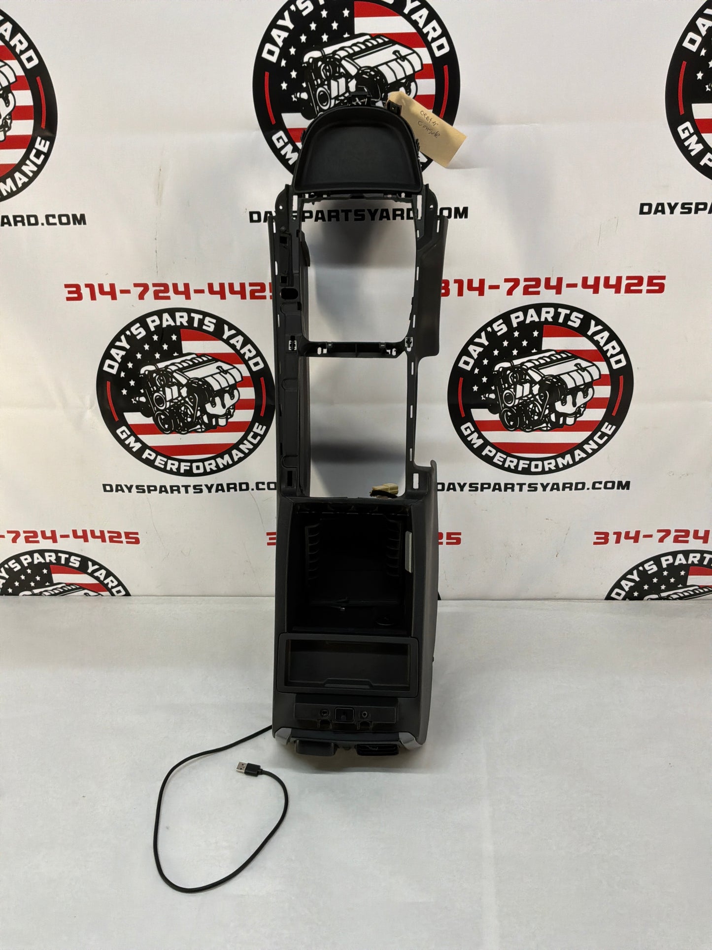 2005 Pontiac GTO Bare Center Console Armrest OEM