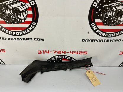 2013 Chevy Camaro ZL1 RH Passenger  Rear Bumper Mud Guard Trim OEM
