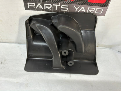 T top holder - Day's Parts Yard