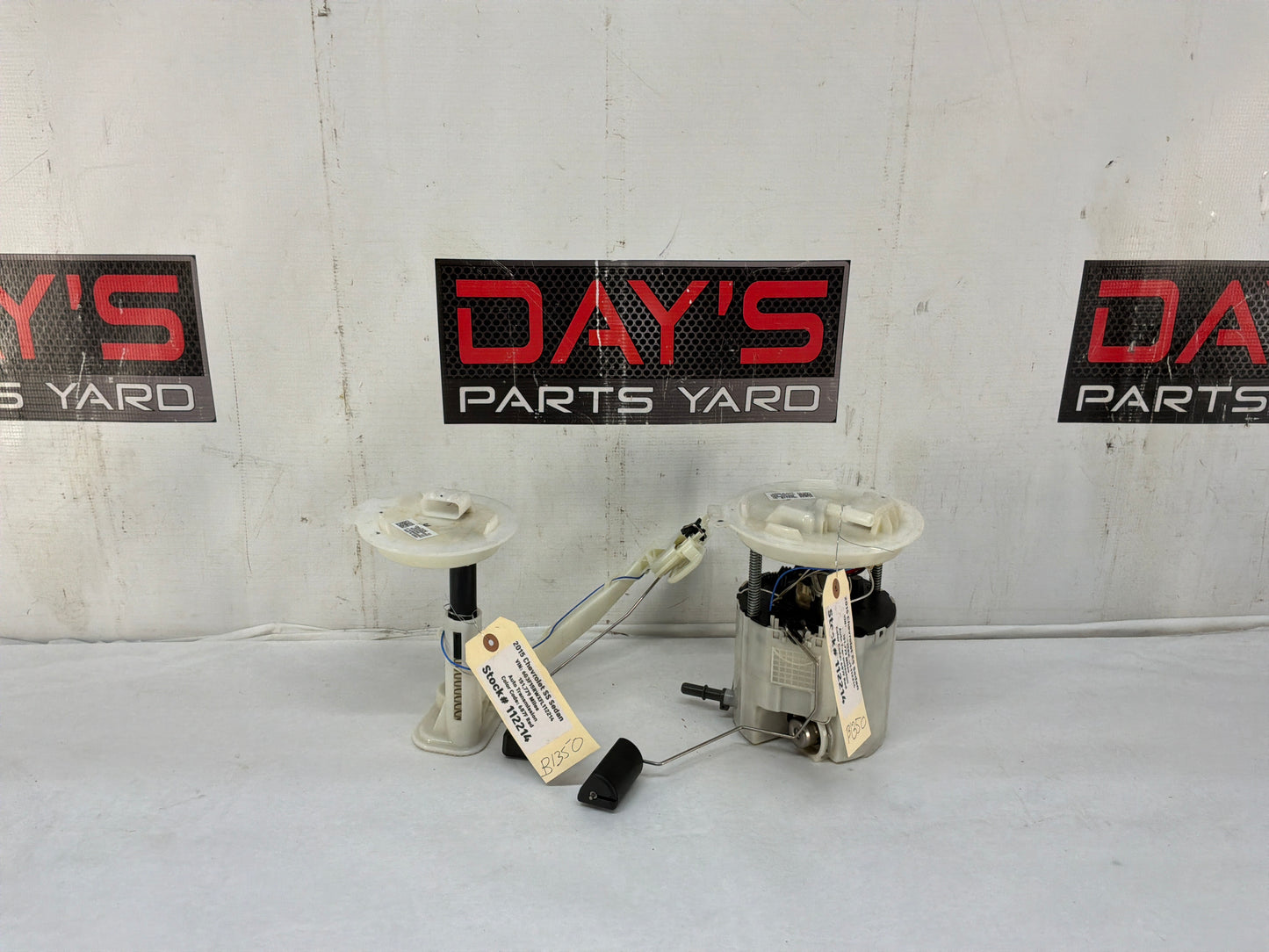 2017 Chevy SS Sedan Fuel Pump & Lever Sending Unit Assembly OEM