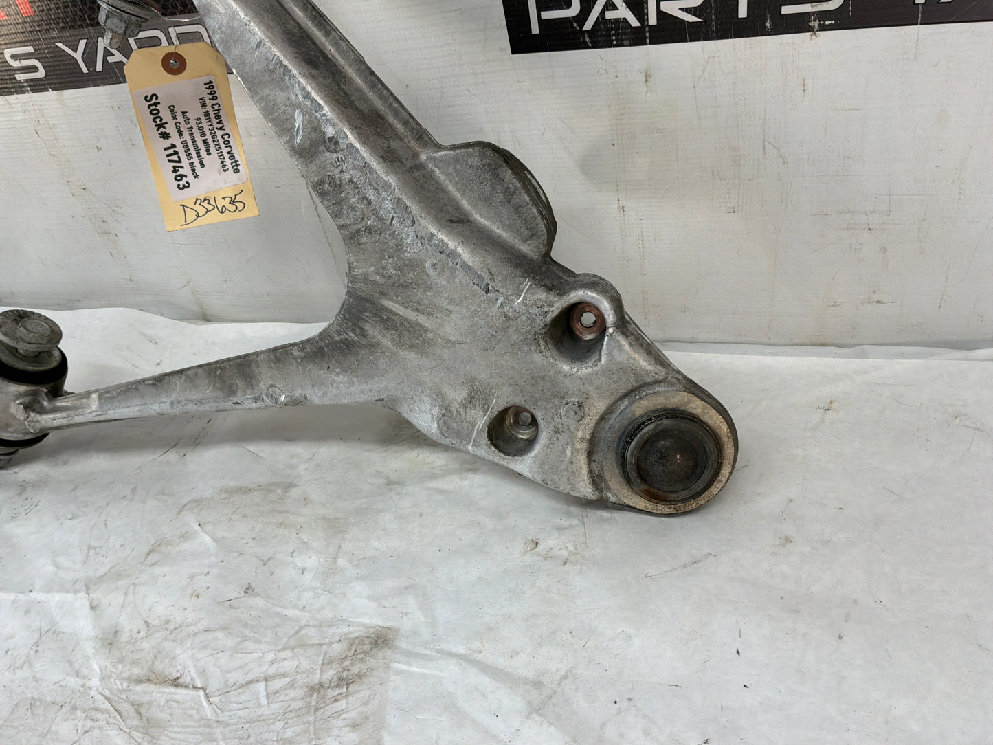 Control arm - Day's Parts Yard