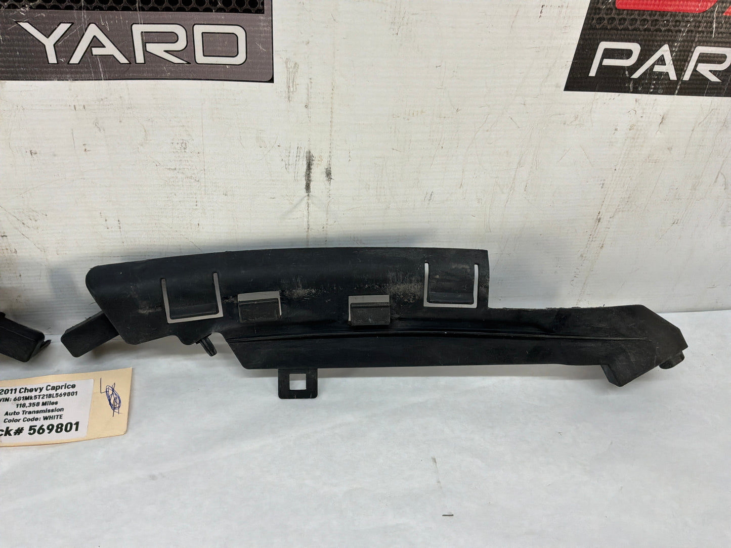 Brackets - Day's Parts Yard