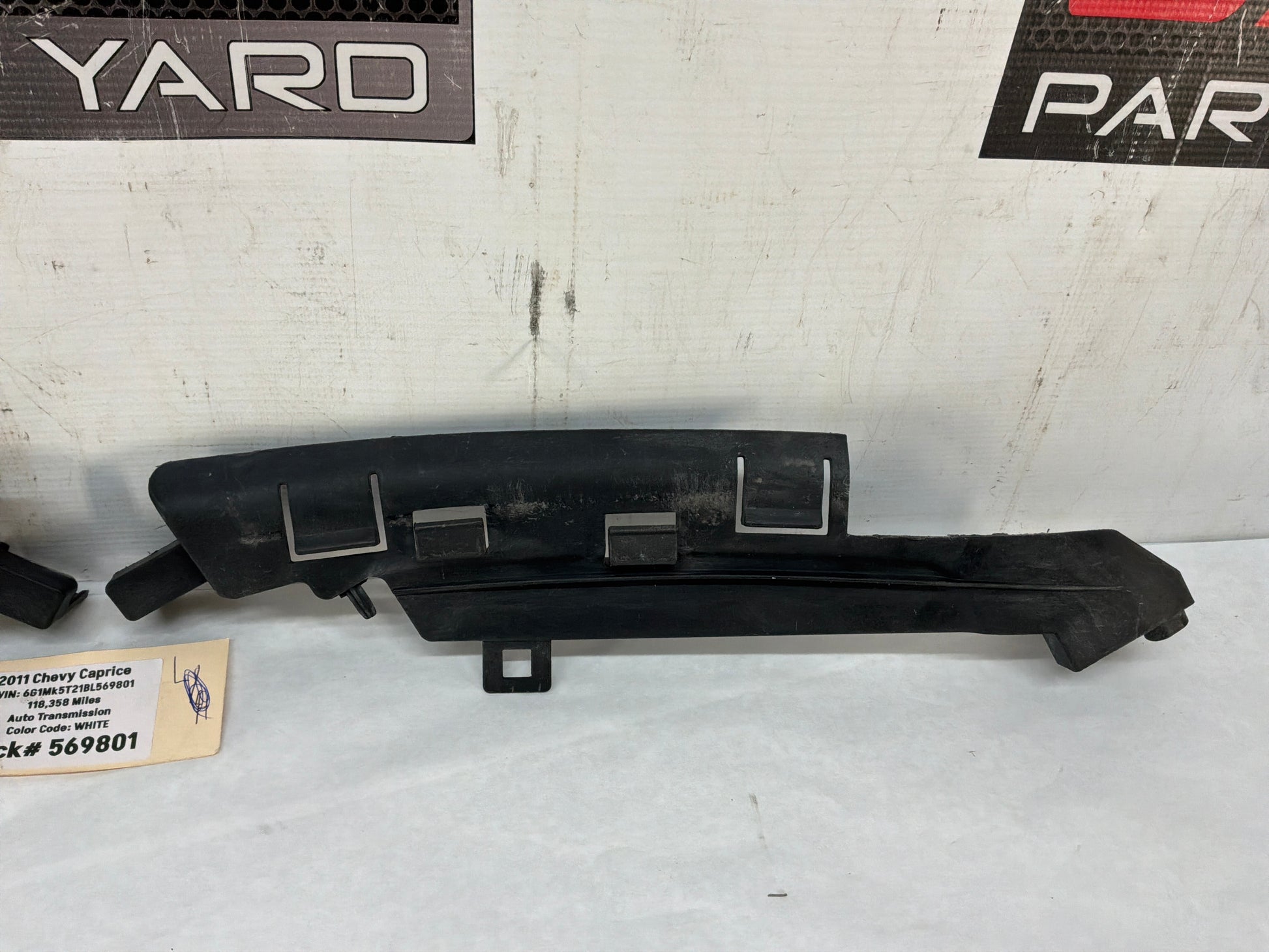 Brackets - Day's Parts Yard