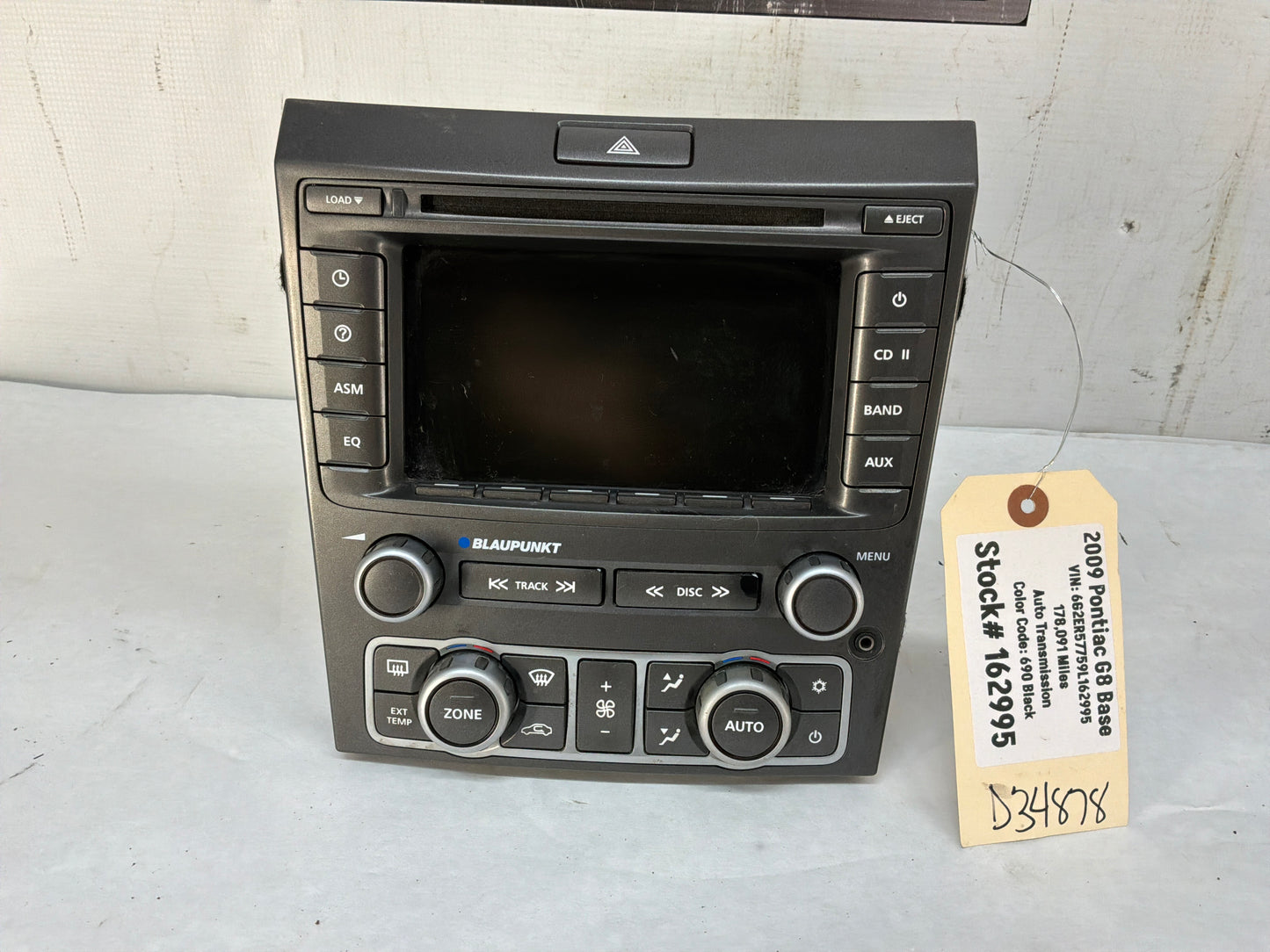 Radio - Day's Parts Yard
