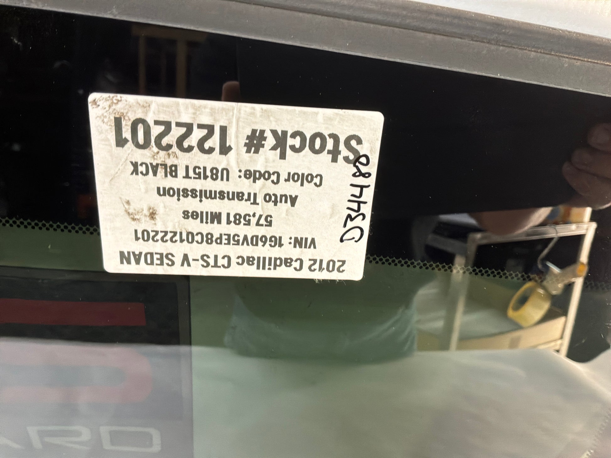 Front sunroof glass - Day's Parts Yard