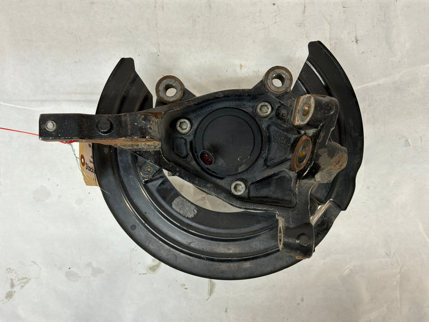 2009 Pontiac G8 GT RH Passenger Front Suspension Spindle Knuckle Hub Assembly OEM