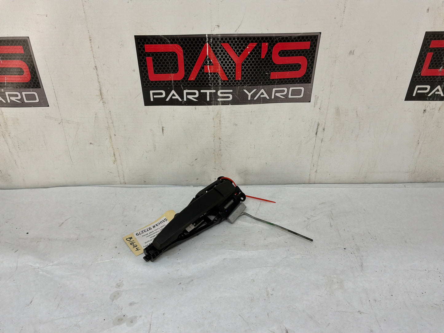 2014 Chevy Caprice PPV RH Passenger Exterior Outside Rear Door Handle OEM