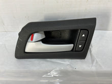 Rear lh door handle - Day's Parts Yard
