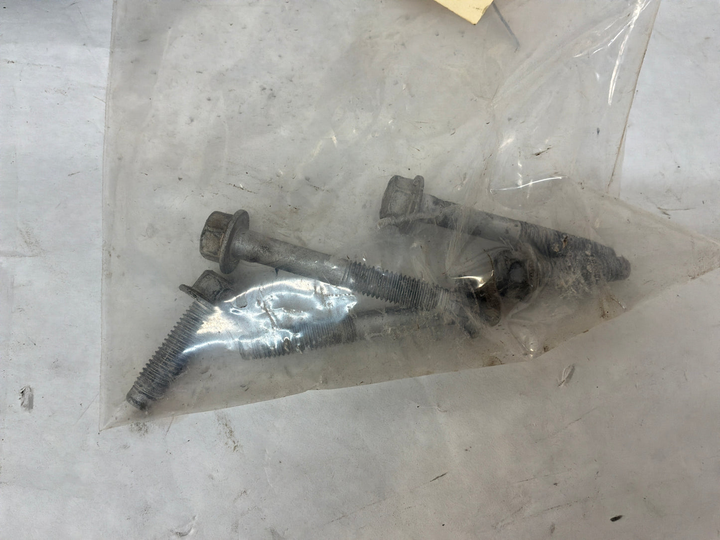 2016 Chevy Caprice PPV AC A/C Air Conditioner Compressor Bracket w/ Hardware OEM