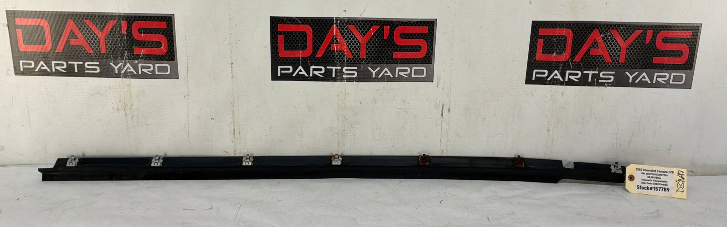 Lh belt molding - Day's Parts Yard
