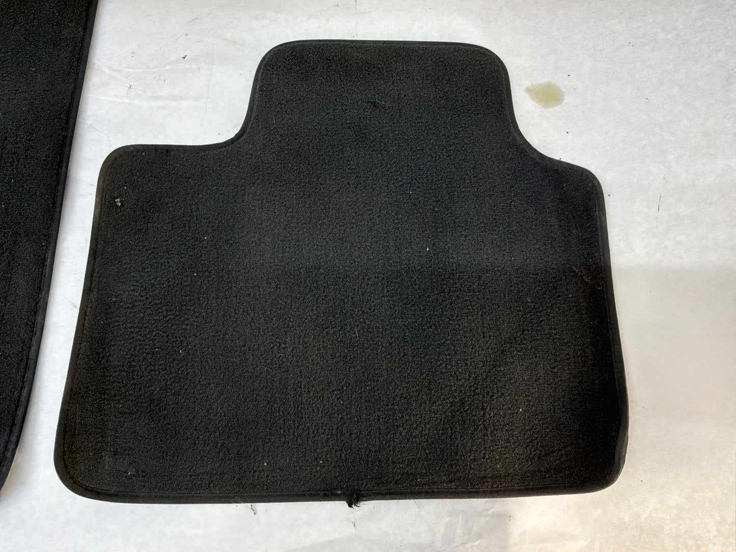 2008 Pontiac G8 GT Front and Rear Floor Mats OEM