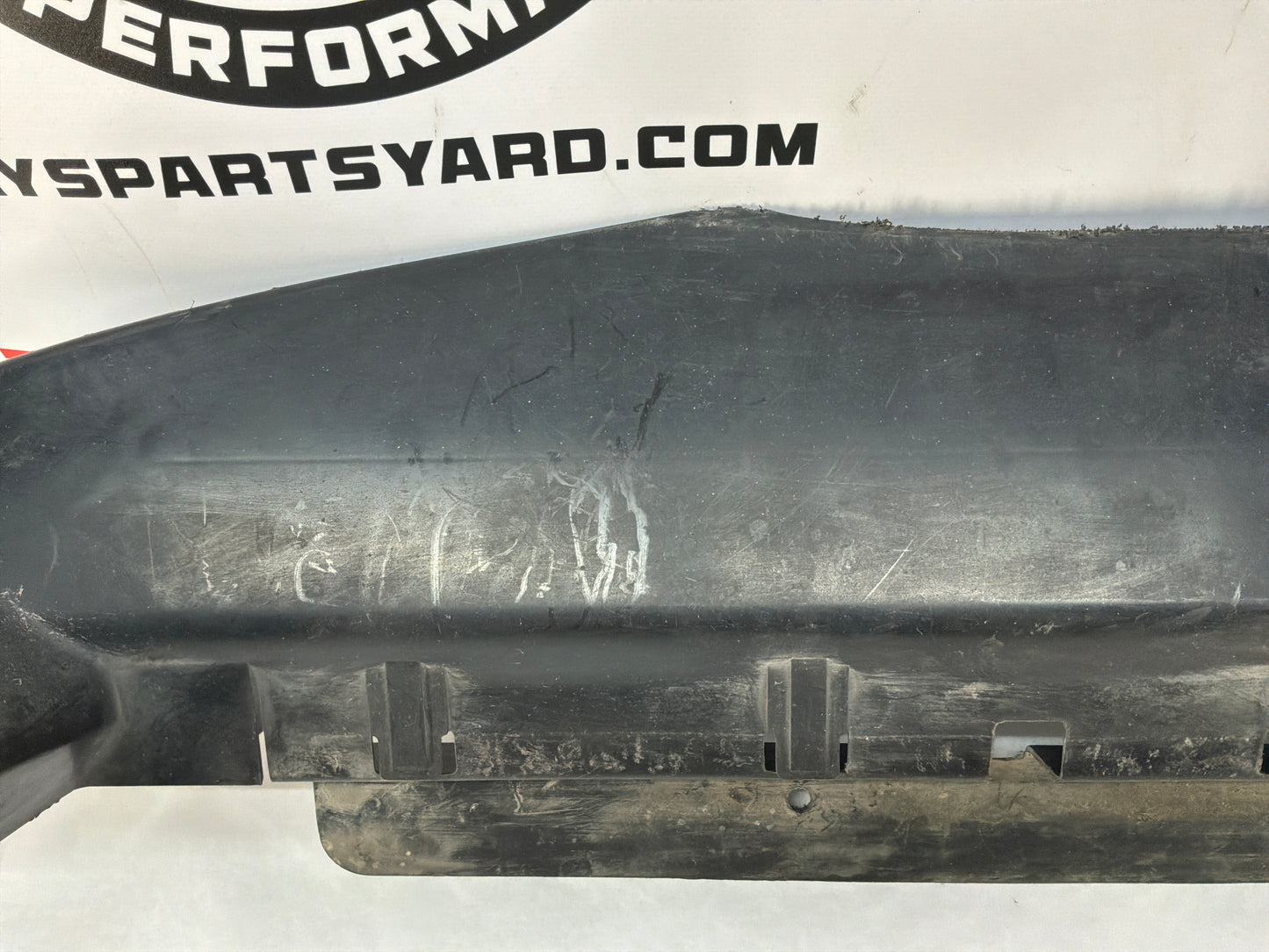 2005 Pontiac GTO Front Facial Radiator Air Inlet Lower Duct OEM