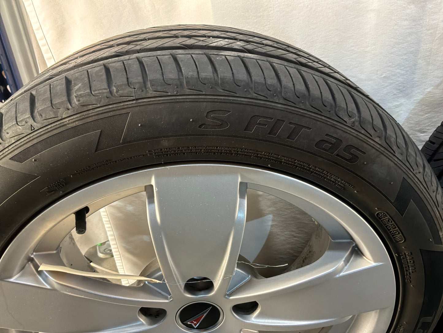 2004 Pontiac GTO Factory OEM 17X8 Wheels and Tires