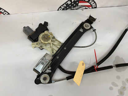 2015 Chevy Camaro SS 1LE RH Passenger Front Window Regulator Motor OEM