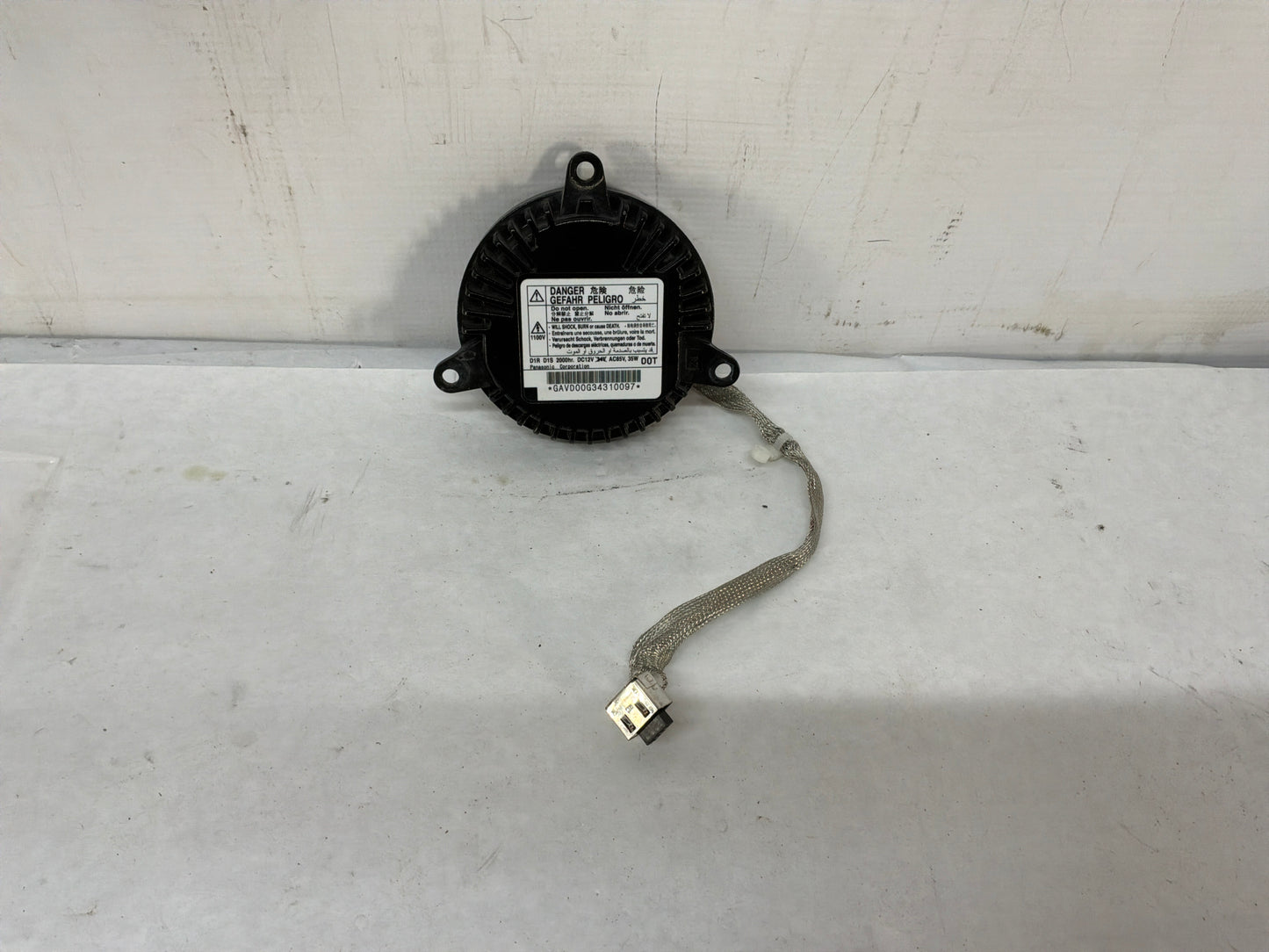2014 Chevy Camaro ZL1 Head Light Lamp Headlight Ballast OEM
