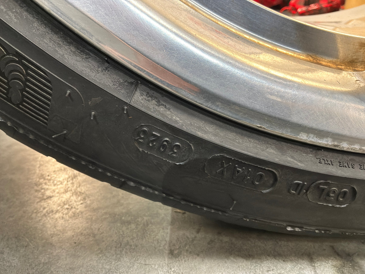 2014 Chevy SS Sedan Wheels Rim & Tires 19x8.5 & 19x9 275/35/19 245/40/19