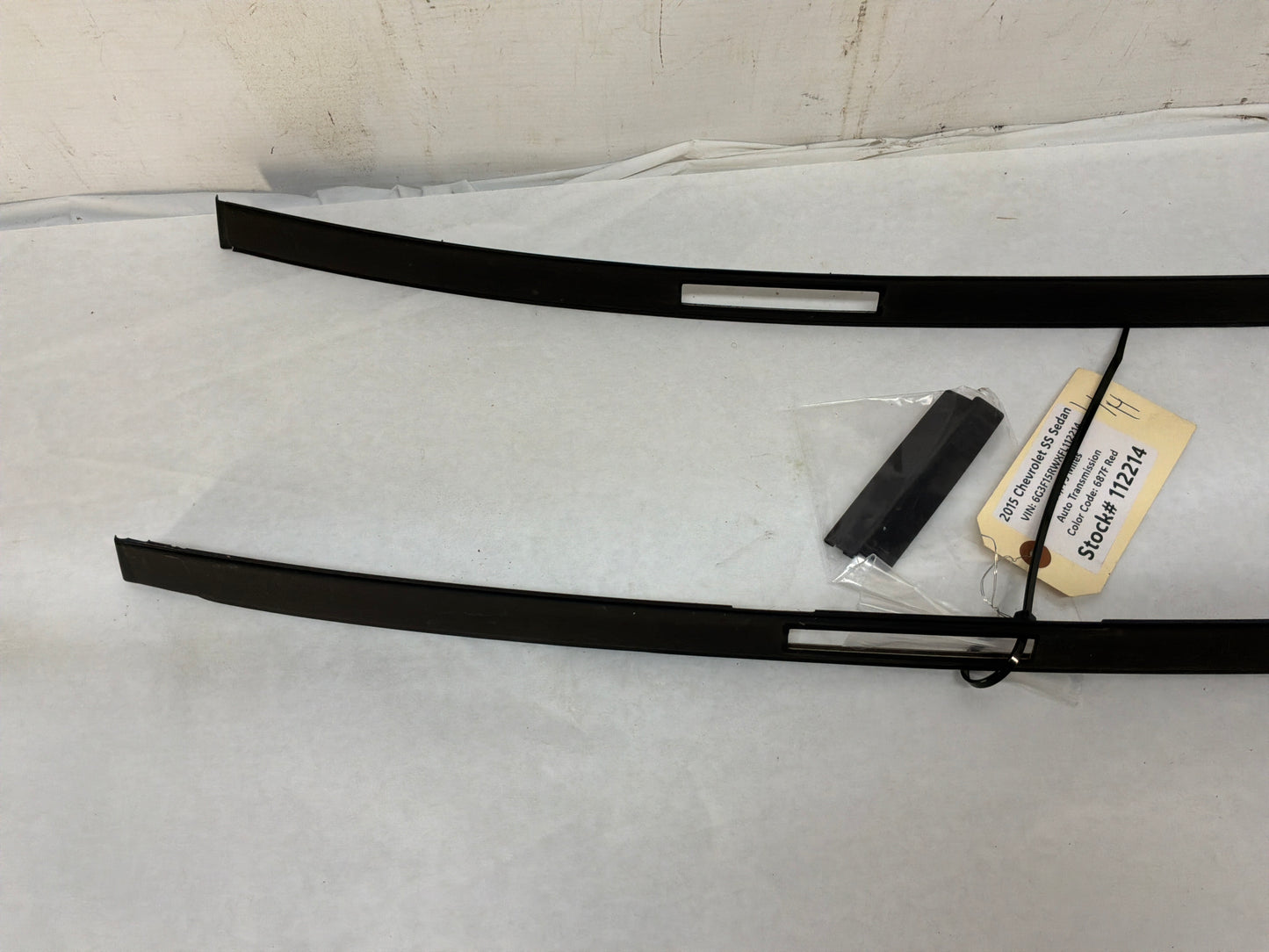 2015 Chevy SS Sedan Roof Top Trim Finish Panel Moldings RH & LH OEM