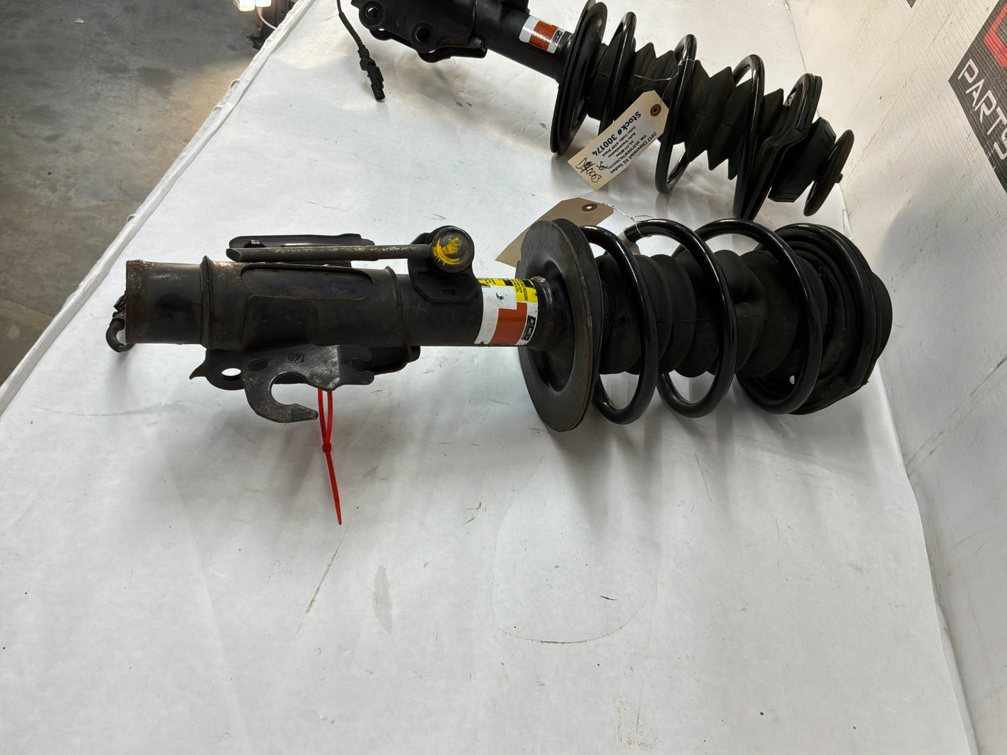 2017 Chevy SS Sedan RH & LH Front Suspension Magnetic Ride Strut Shock Assembly OEM