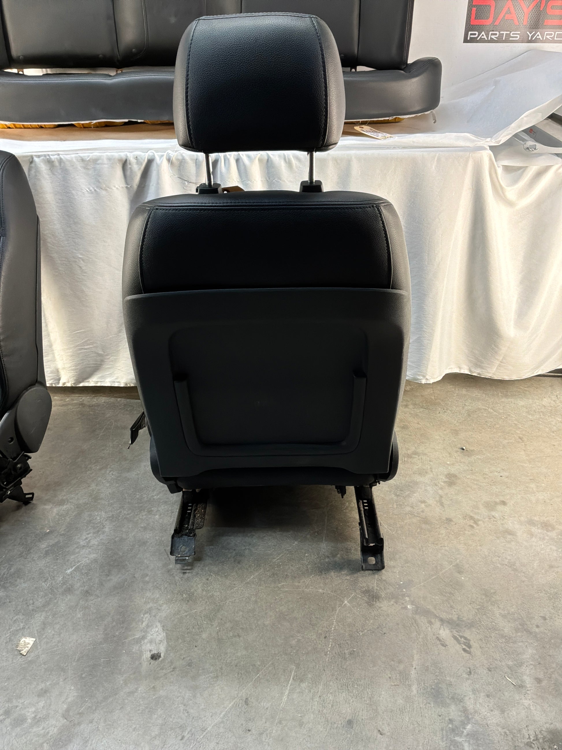 Seats - Day's Parts Yard