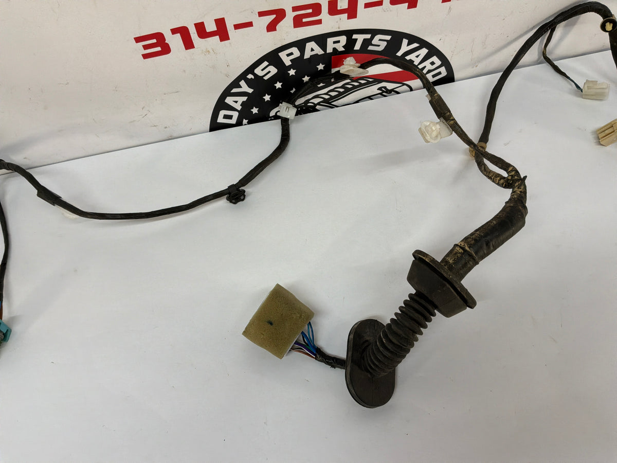 2013 Chevy Caprice PPV RH Passenger Rear Door Wire Wiring Harness OEM