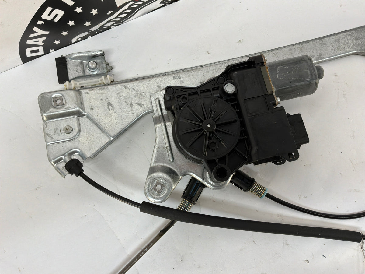 2009 Cadillac CTS-V LH Driver Window Regulator Motor OEM