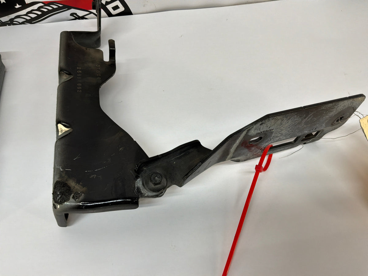 2009 Cadillac CTS-V RH &LH Hood Hinges OEM