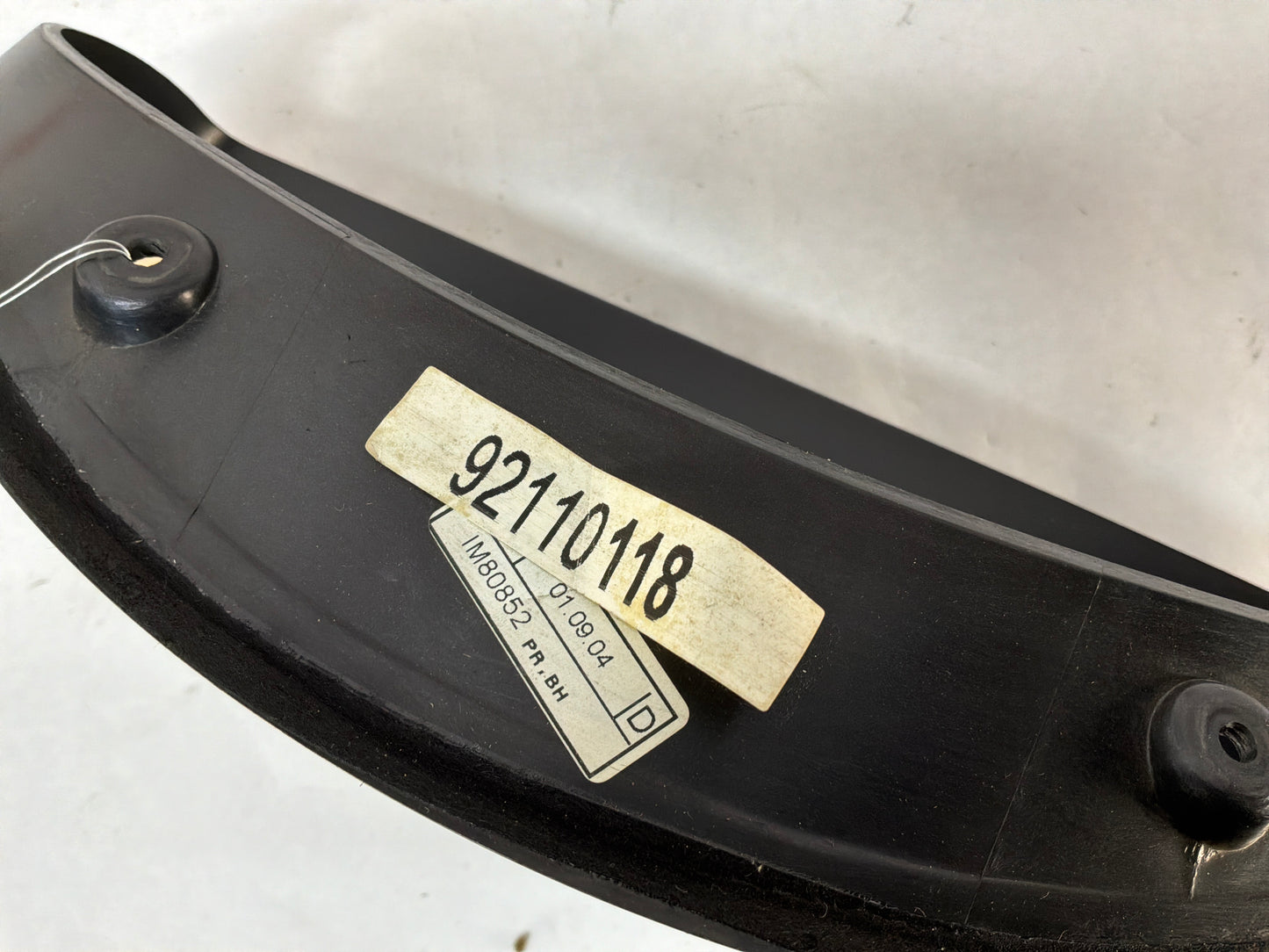 2005 Pontiac GTO Instrument Speedometer Gauge Cluster Bezel Trim Panel OEM