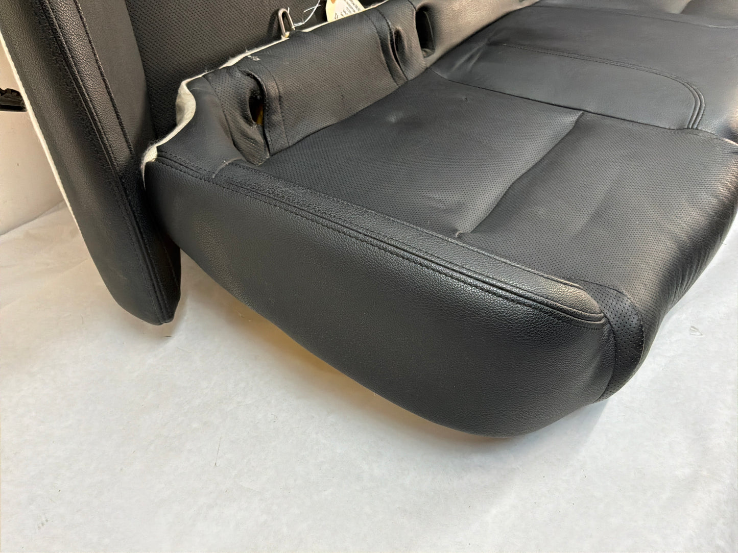 2008 Pontiac G8 GT Seats Fronts and Rears Black Leather OEM