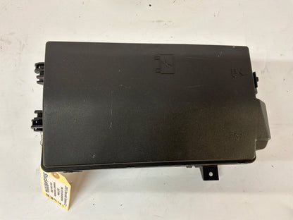 2013 Chevy Camaro ZL1 Engine Motor Bay Fuse Relay Accessory Wiring Junction Box Block OEM