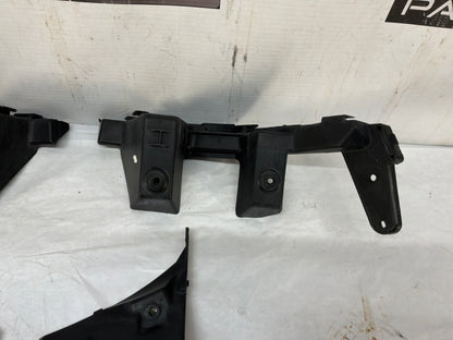 Rear bumper brackets - Day's Parts Yard