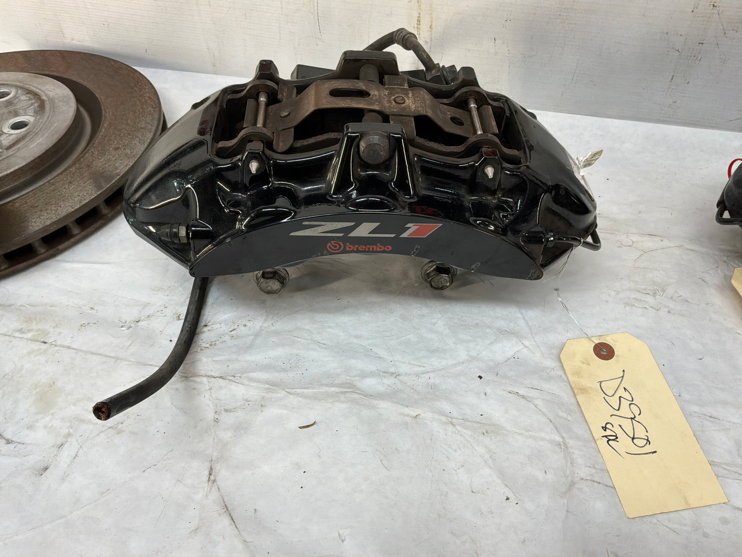 Front and rear calipers - Day's Parts Yard