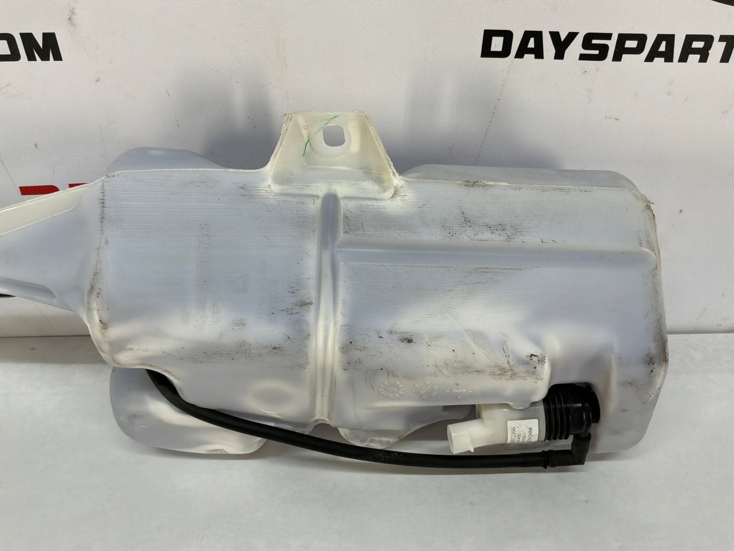 2015 Chevy Camaro SS 1LE Windshield Wiper Washer Reservoir Tank Bottle OEM