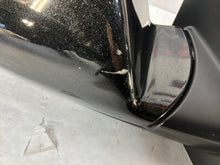 Rh mirror - Day's Parts Yard