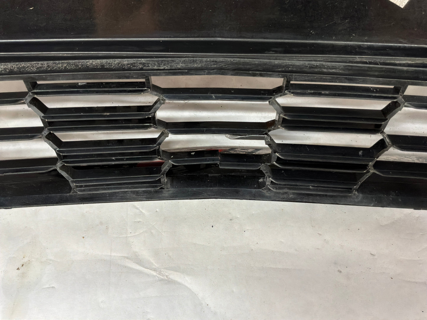 2017 Chevy SS Sedan Front Bumper Lower Grille OEM