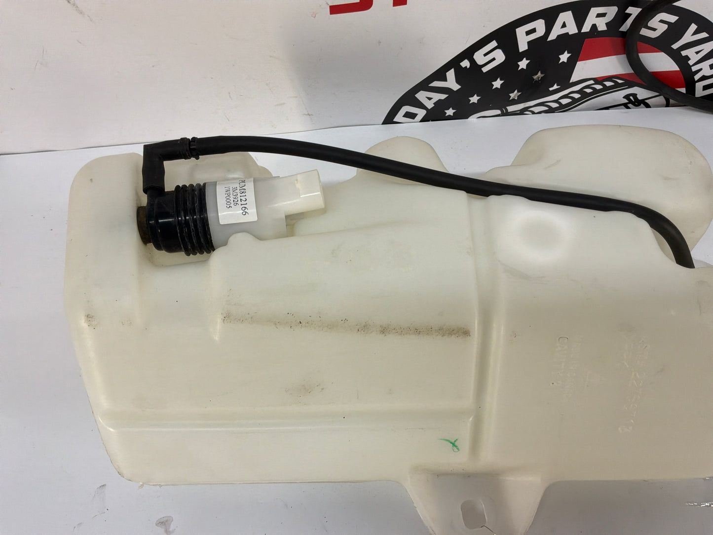 2013 Chevy Camaro ZL1 Windshield Washer Fluid Bottle Tank Reservoir OEM