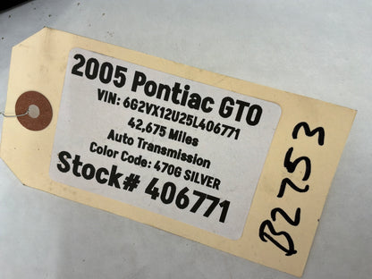 2005 Pontiac GTO RH Passenger Door Panel HVAC Vent OEM