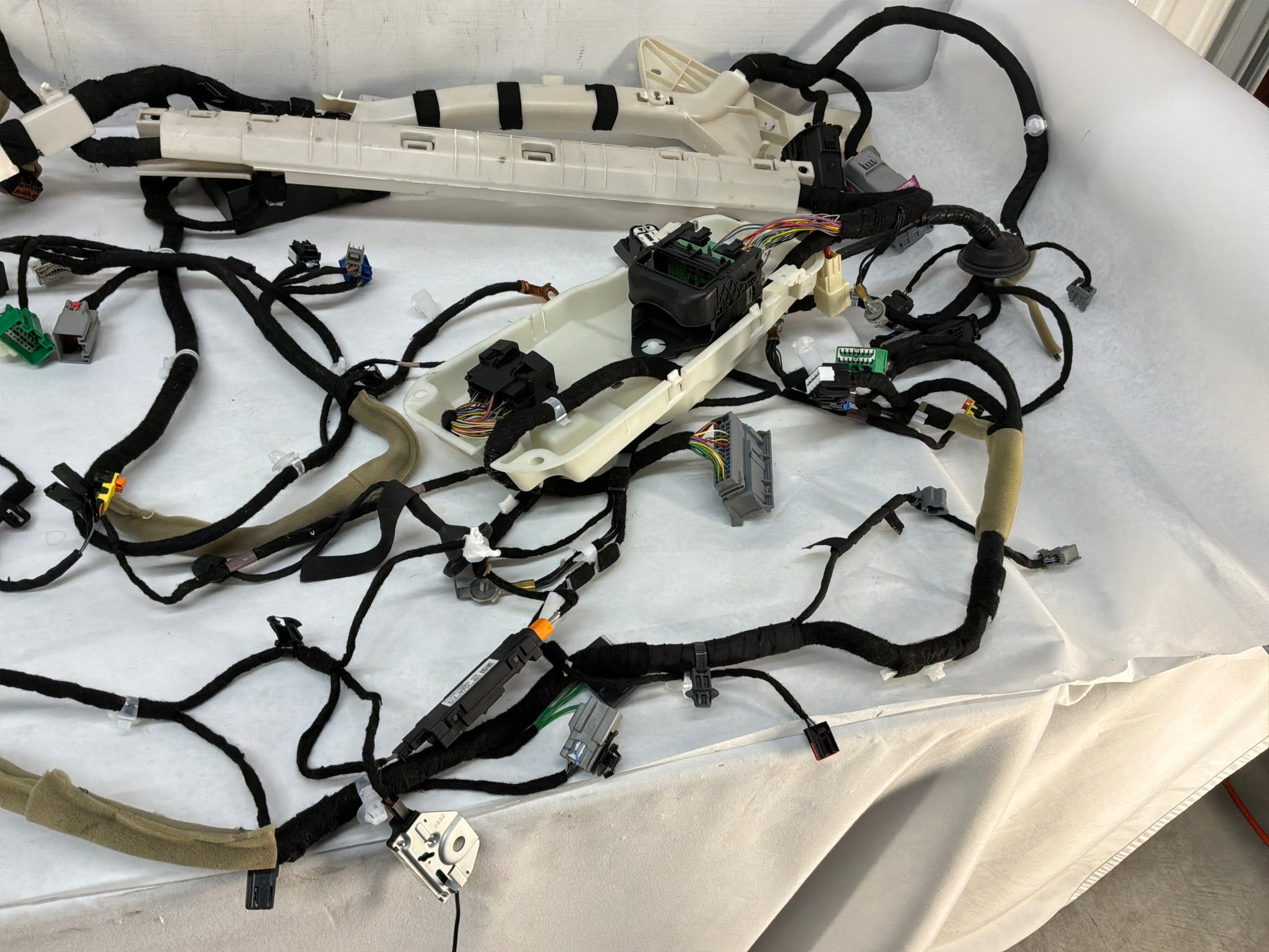 2014 Chevy SS Sedan Body Chassis Wire Wiring Harness OEM - Day's Parts Yard