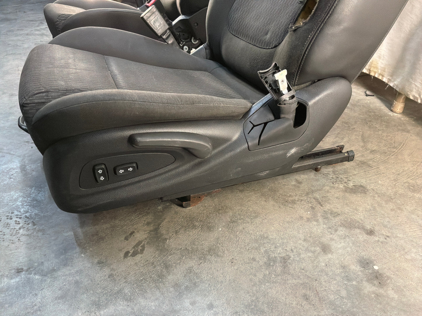 2014 Chevy Caprice PPV Seats Front and Rear Black OEM