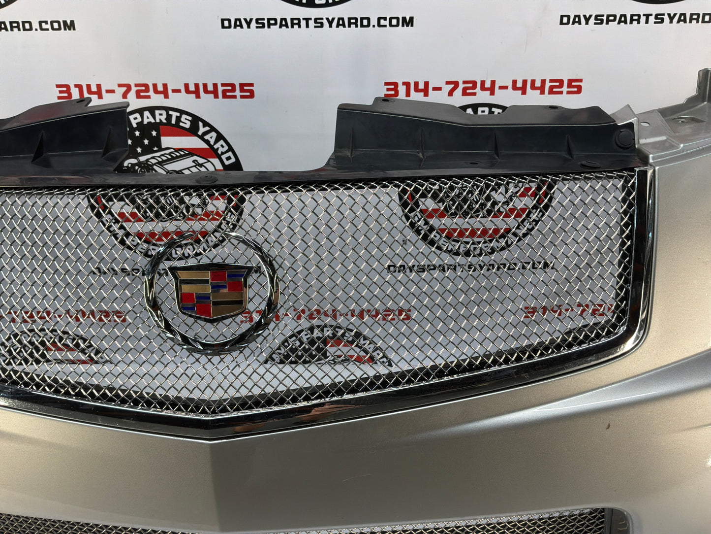 2006 Cadillac CTS-V Complete Front Bumper Cover Fascia Assembly OEM