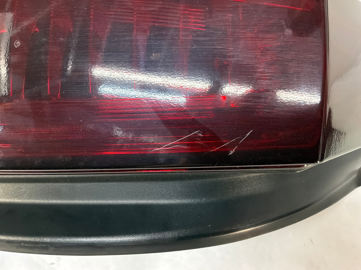 2011 Cadillac CTS-V Coupe RH & LH Taillight Tail Light w/ 3rd Brake Light OEM