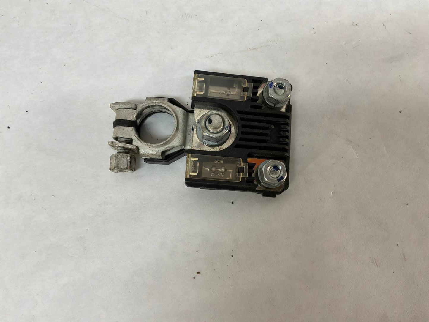 2008 Pontiac G8 GT Positive Battery Terminal Fuse Relay OEM